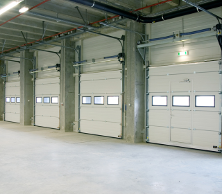 INDUSTRIAL SECTIONAL DOOR -DOORHAN
